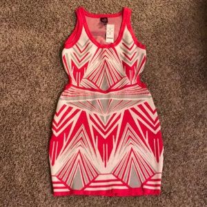 2B Bebe Hot pink & white mini dress sz medium